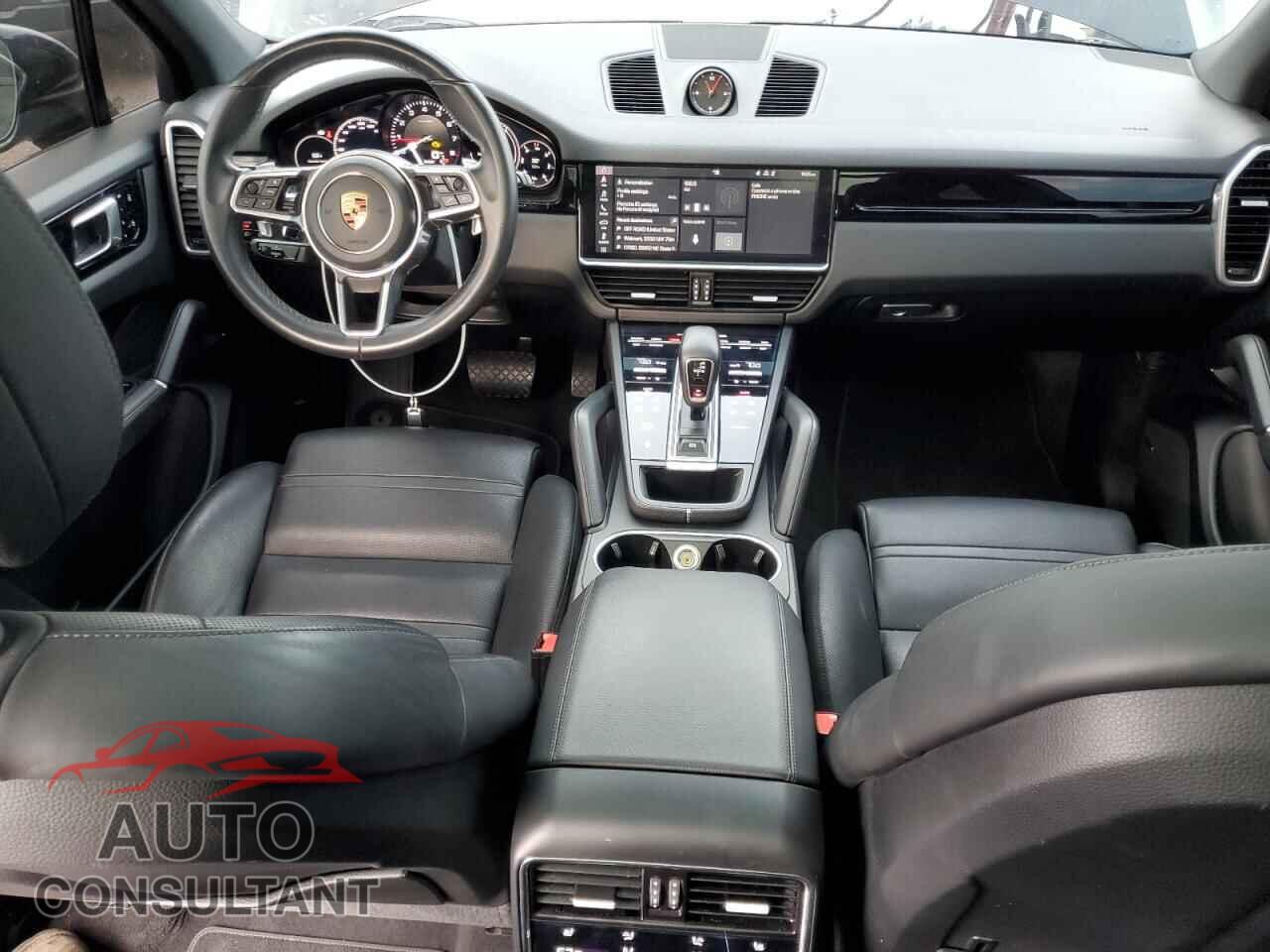 PORSCHE CAYENNE 2019 - WP1AA2AY1KDA13352