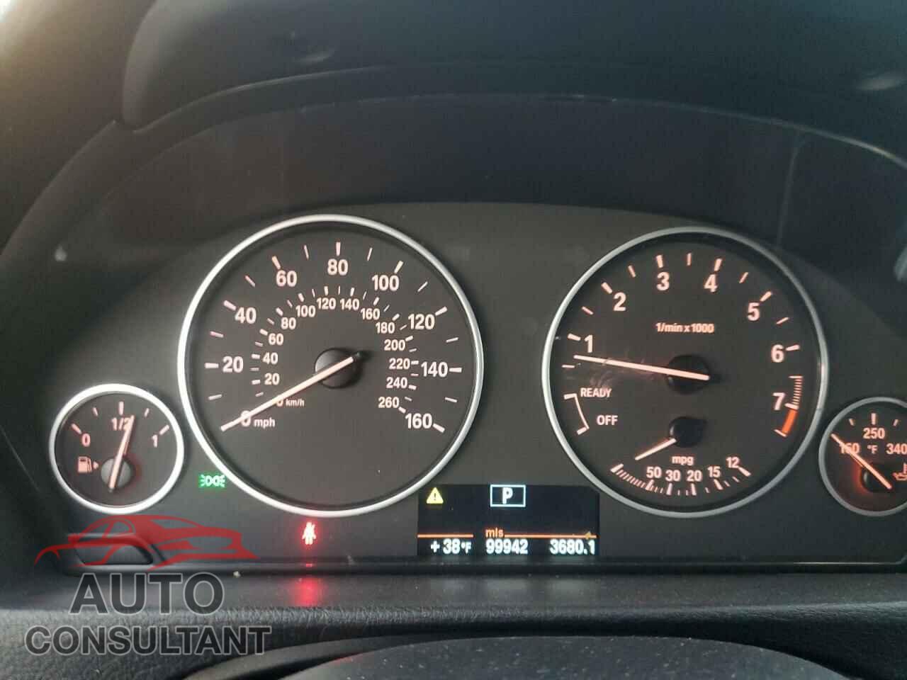 BMW 3 SERIES 2013 - WBA3B5G55DNS02411