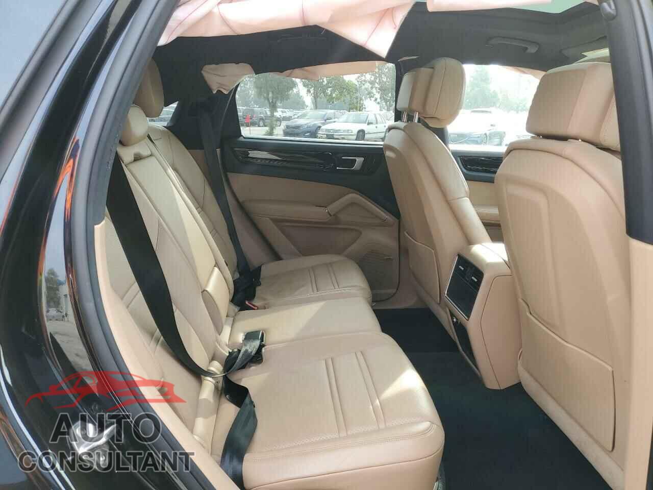 PORSCHE CAYENNE 2019 - WP1AA2AYXKDA09378