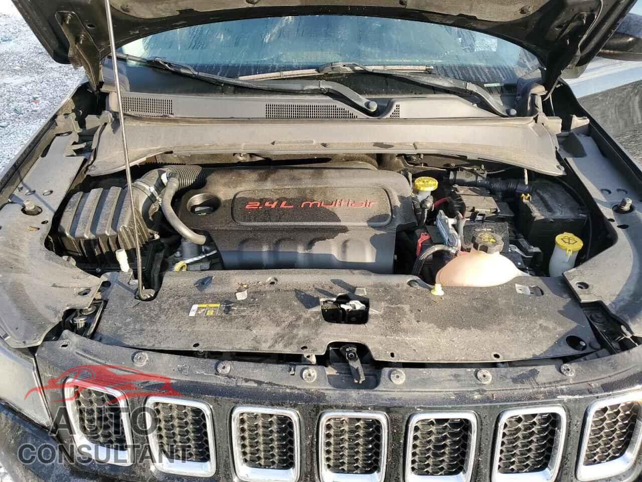 JEEP COMPASS 2018 - 3C4NJDBB2JT315850