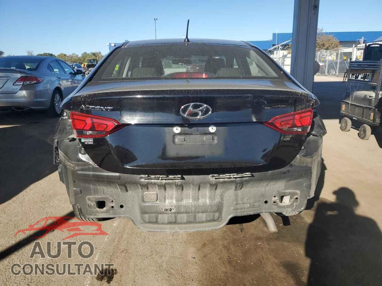 HYUNDAI ACCENT 2021 - 3KPC24A60ME128950
