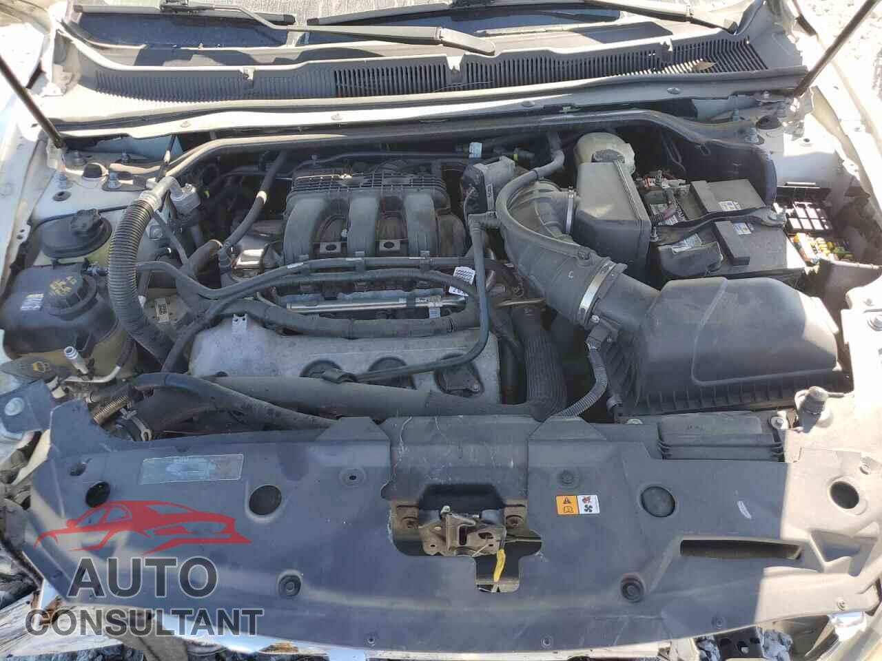 FORD TAURUS 2012 - 1FAHP2EW8CG110450