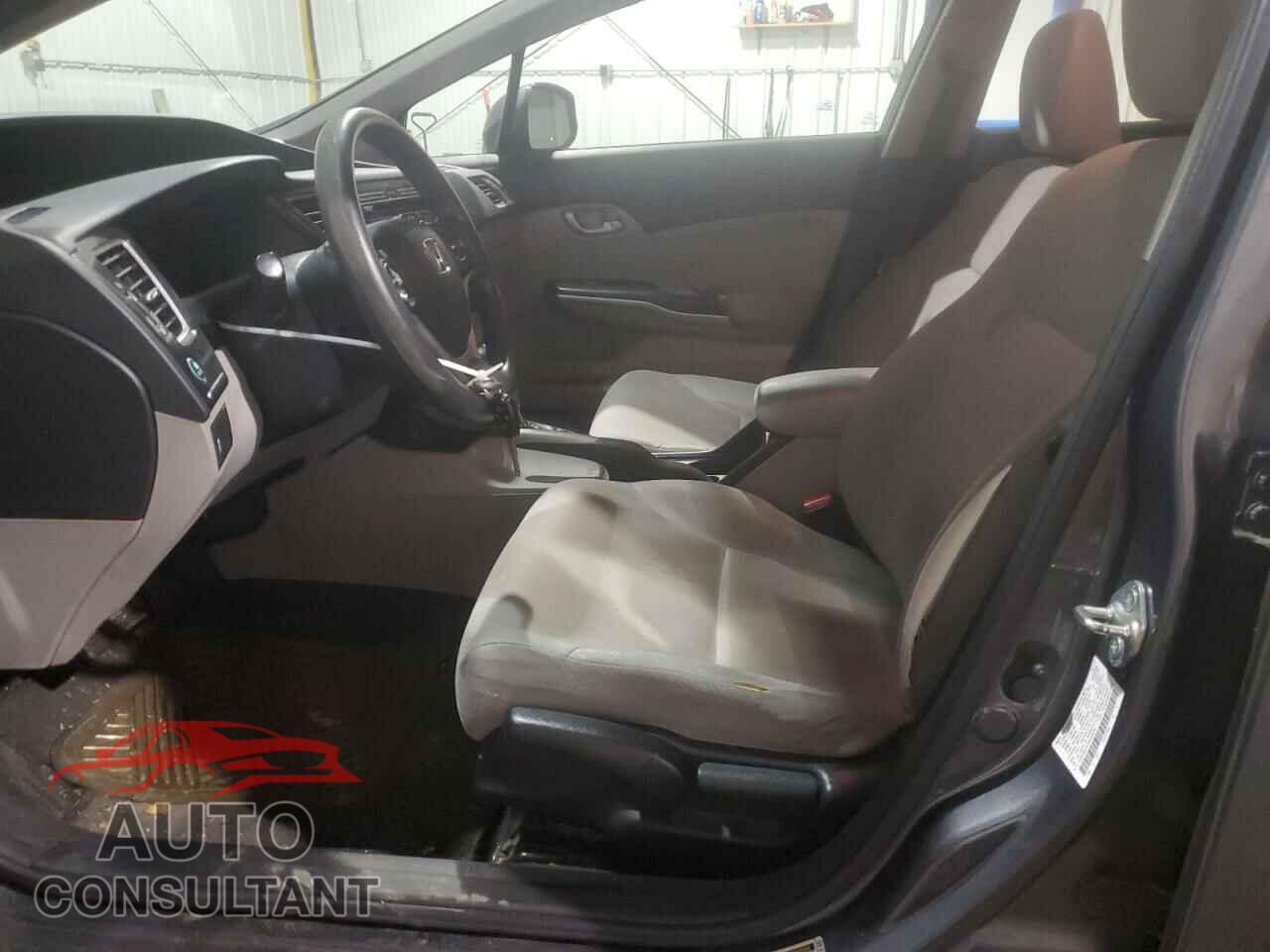 HONDA CIVIC 2013 - 2HGFB2F57DH536241