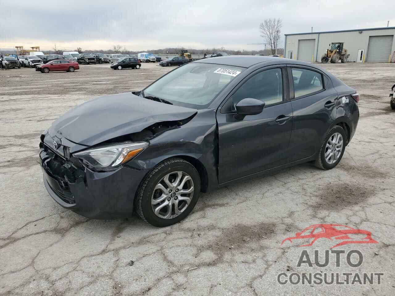 TOYOTA YARIS 2018 - 3MYDLBYV6JY314765
