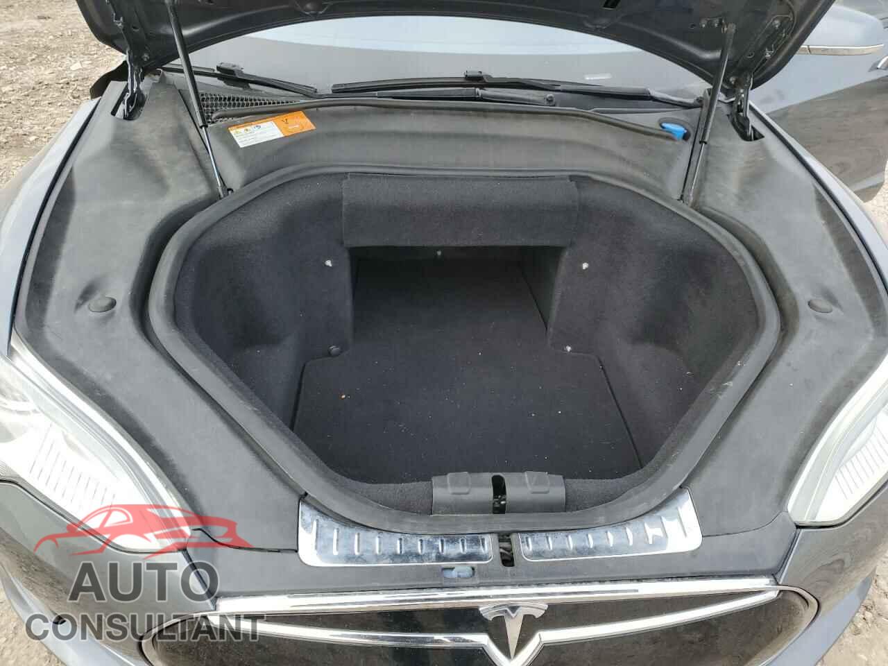 TESLA MODEL S 2013 - 5YJSA1CP1DFP04154
