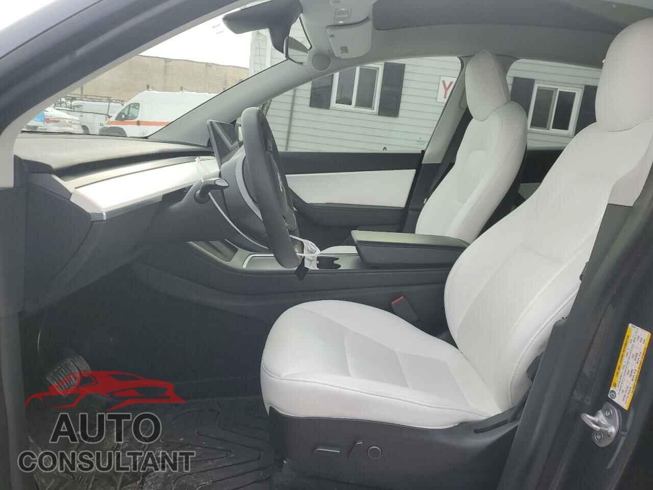 TESLA MODEL Y 2022 - 7SAYGDEEXNF376419