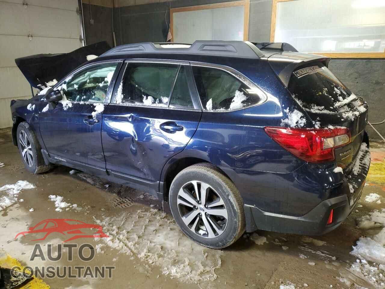 SUBARU OUTBACK 2018 - 4S4BSANC5J3349727
