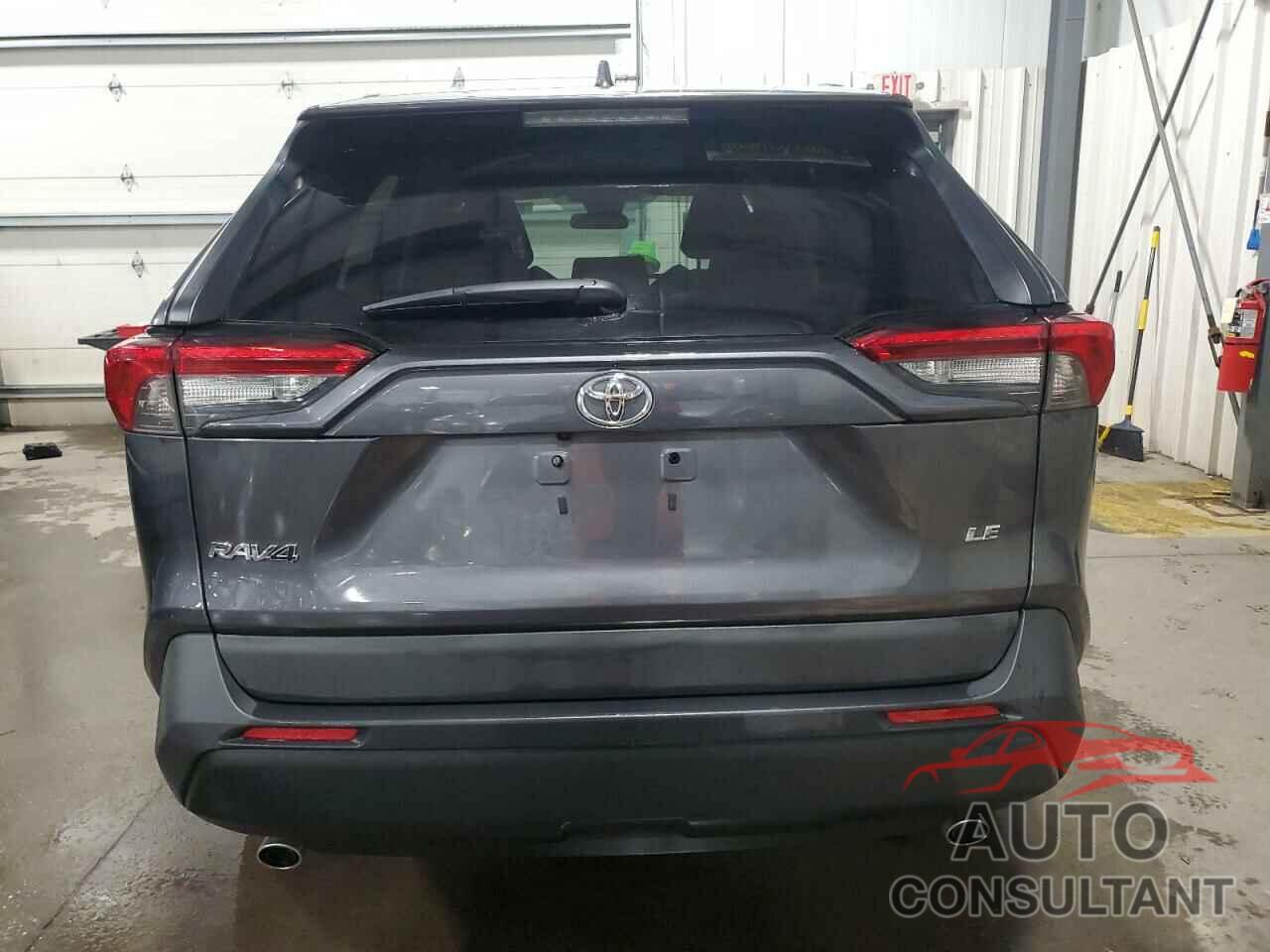 TOYOTA RAV4 2021 - 2T3H1RFV3MC155233