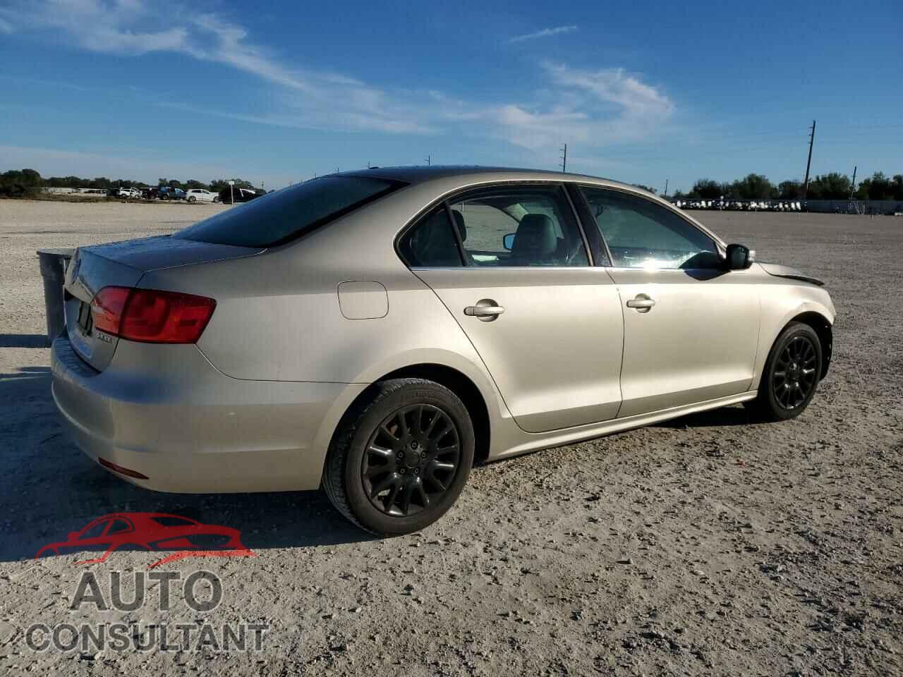 VOLKSWAGEN JETTA 2013 - 3VWDP7AJ2DM281165