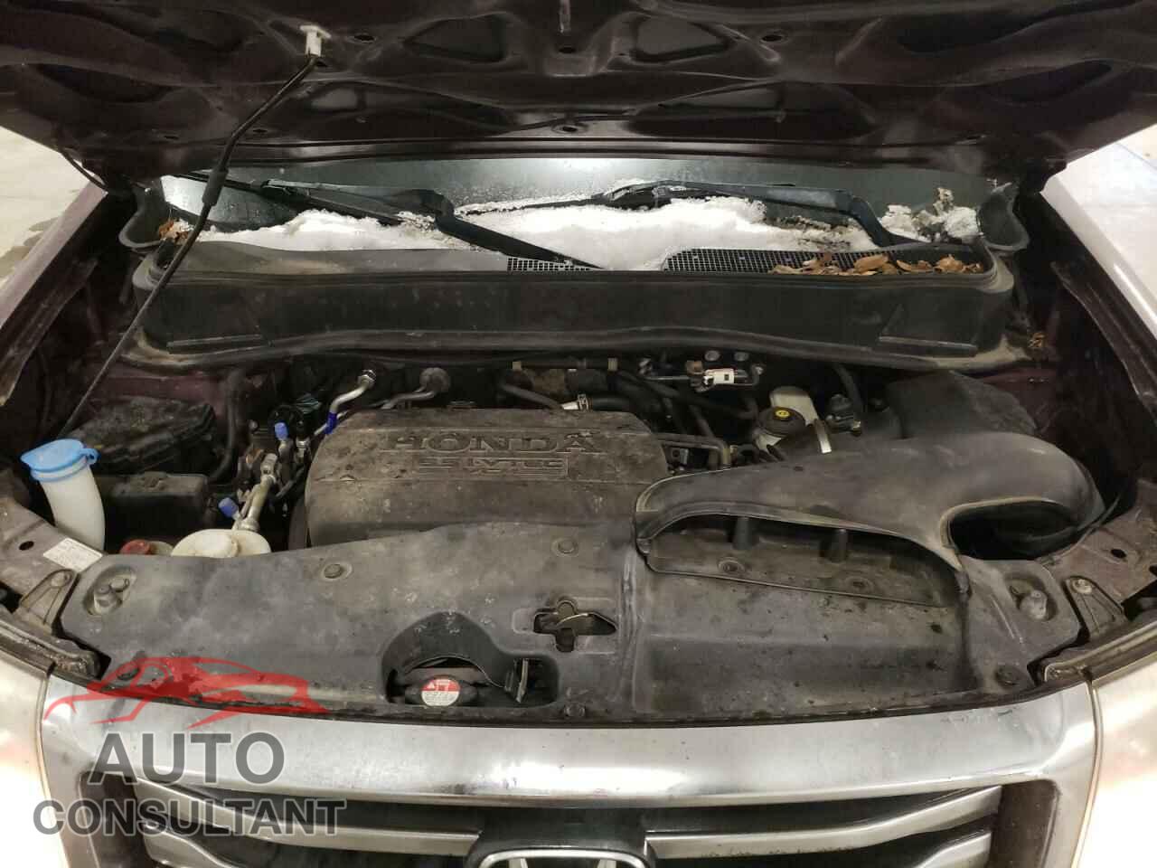HONDA PILOT 2015 - 5FNYF4H50FB036645