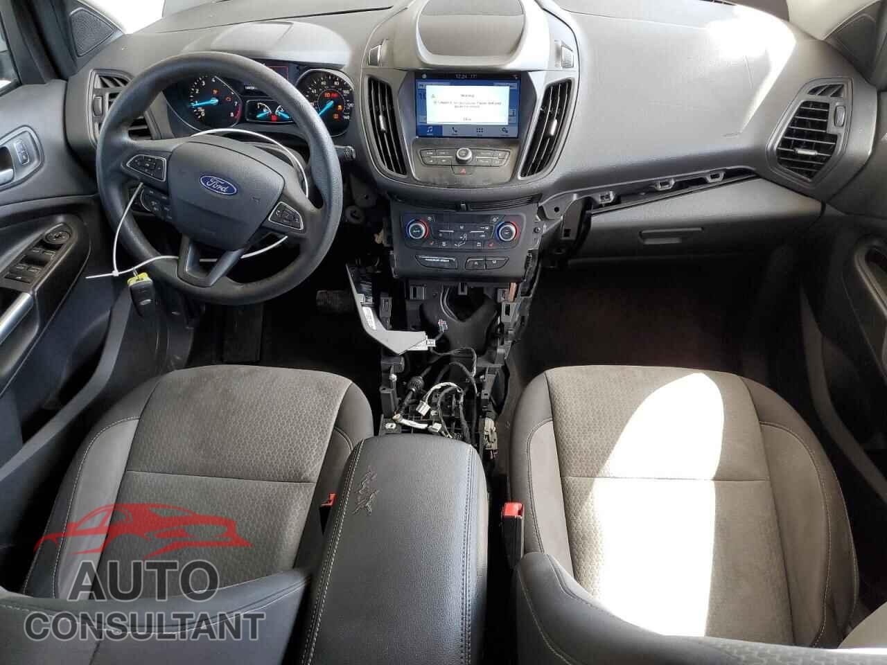 FORD ESCAPE 2019 - 1FMCU0GD0KUA64976