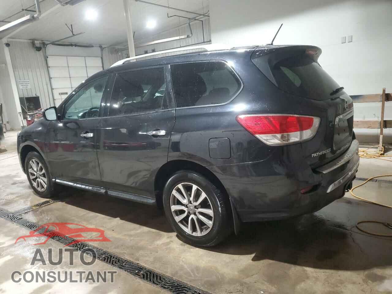 NISSAN PATHFINDER 2016 - 5N1AR2MM3GC604780