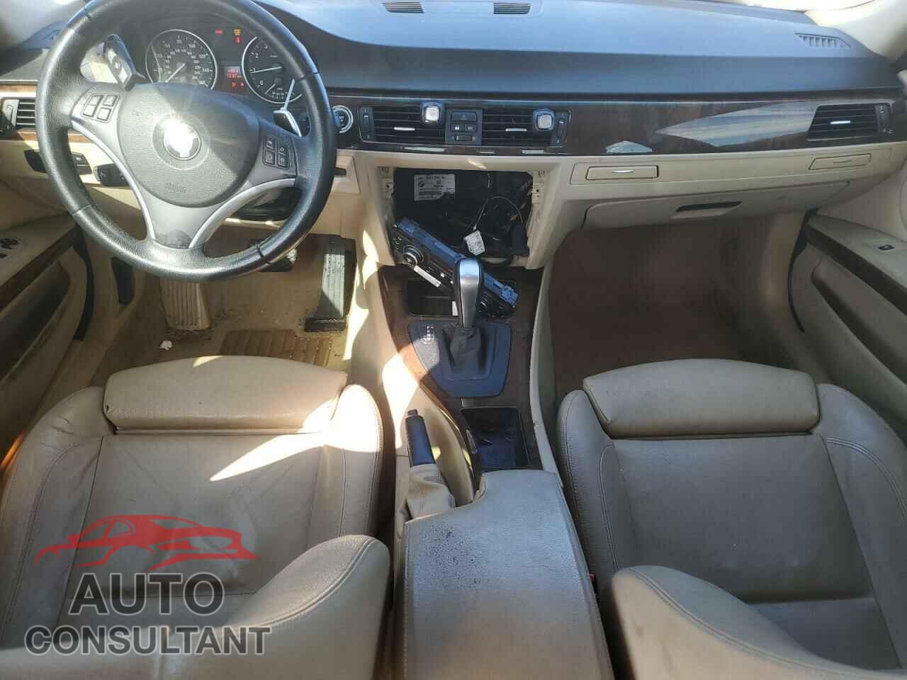 BMW 3 SERIES 2011 - WBAPH7C54BE459820
