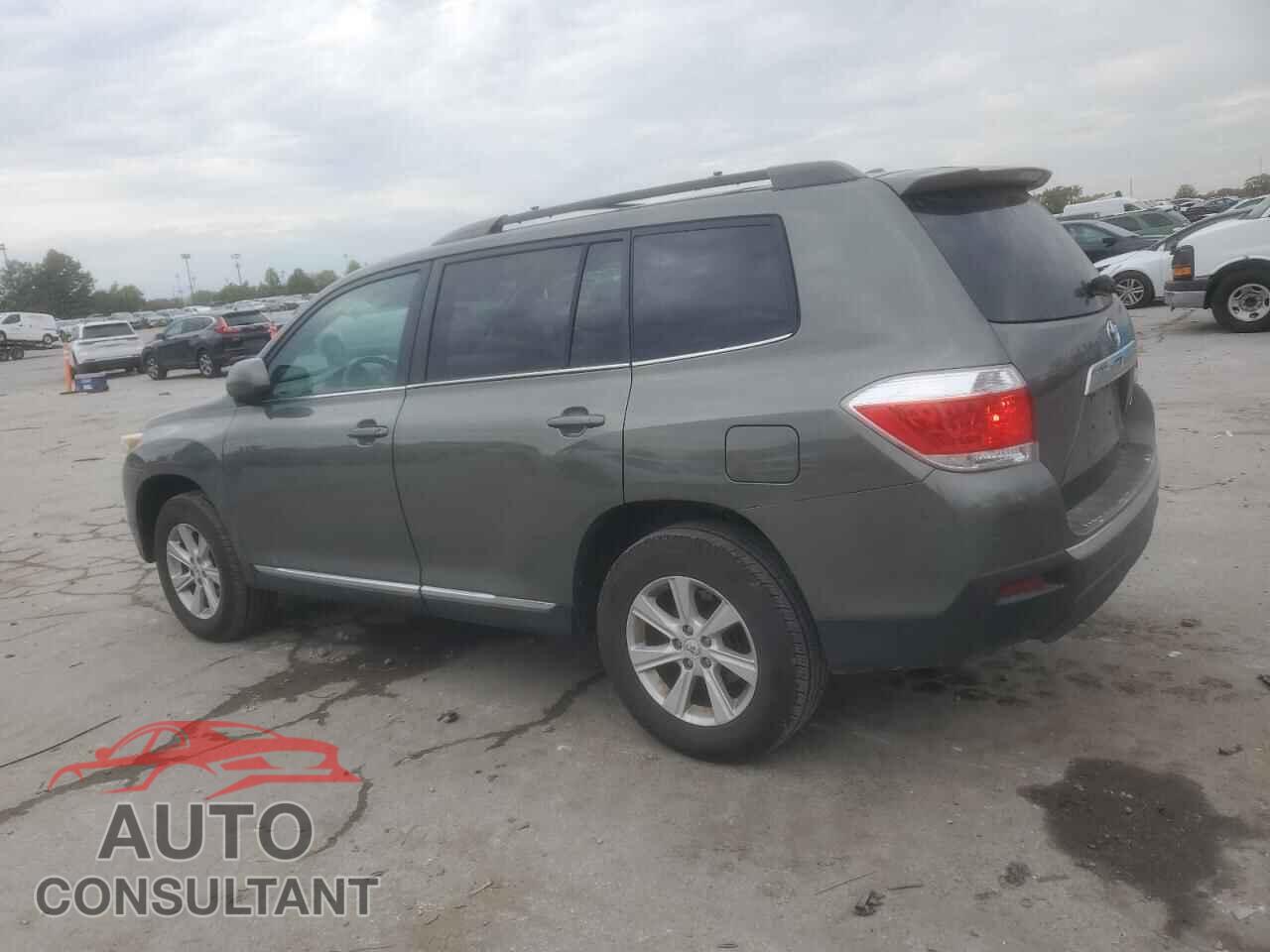 TOYOTA HIGHLANDER 2011 - 5TDBK3EH7BS079749