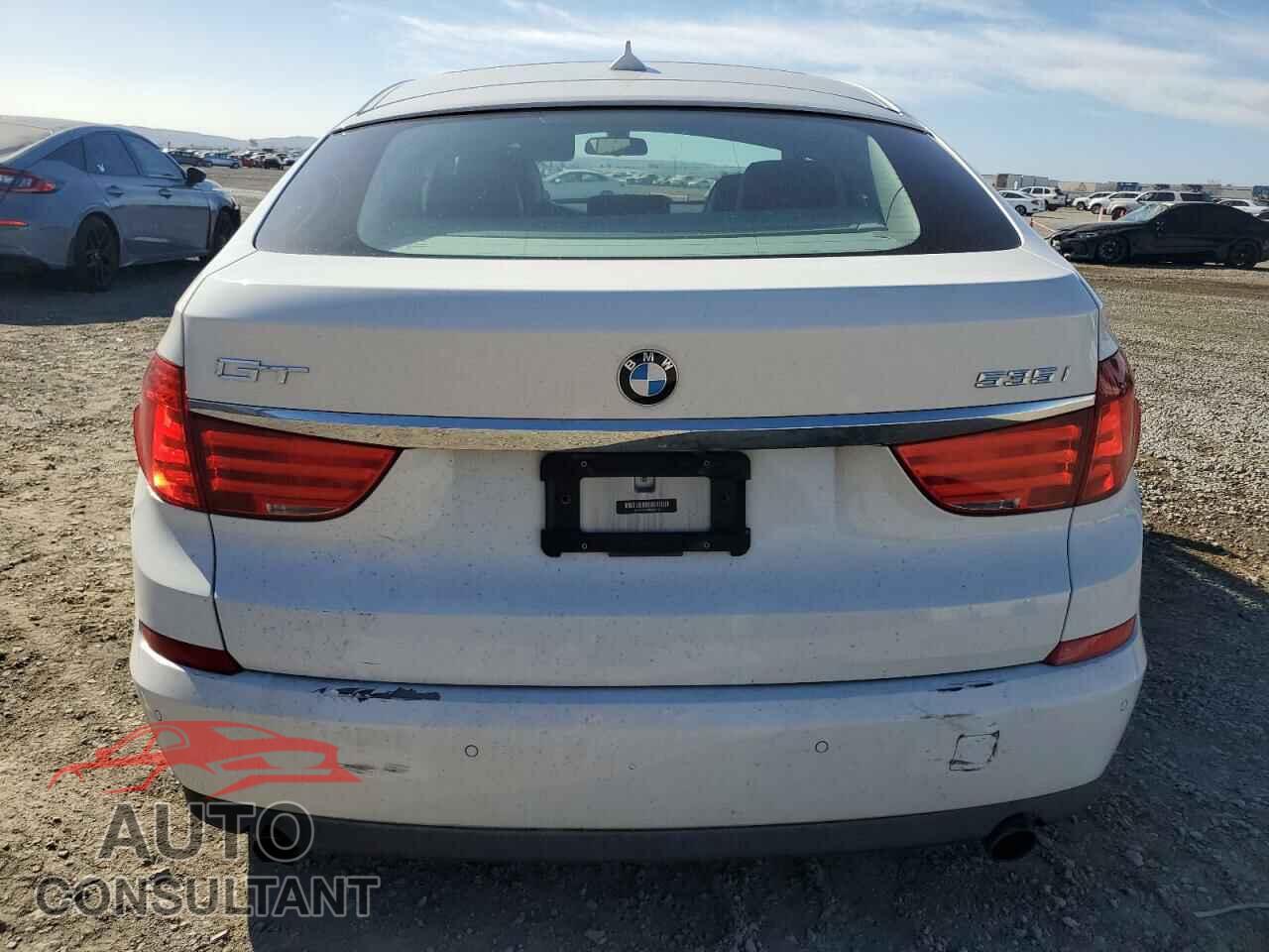 BMW 5 SERIES 2011 - WBASN2C56BC201817