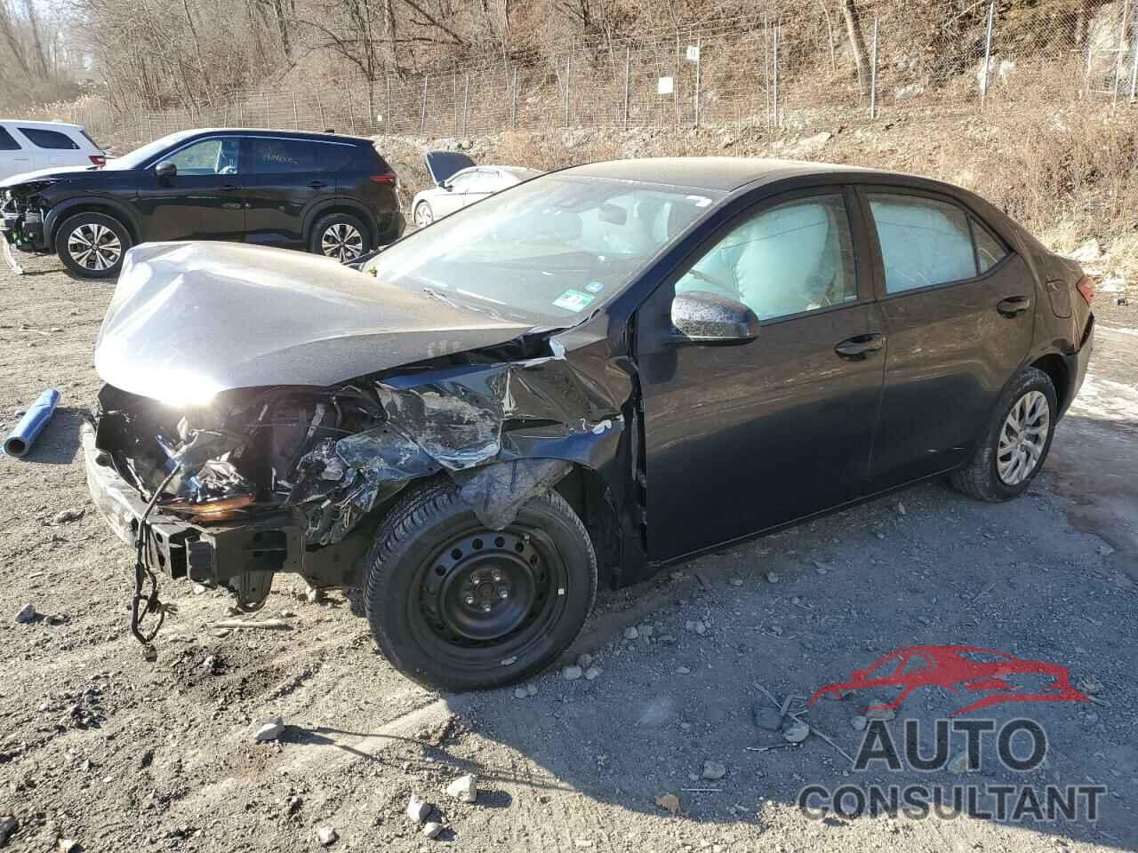 TOYOTA COROLLA 2018 - 2T1BURHE2JC110752