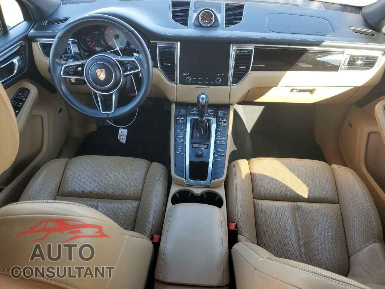 PORSCHE MACAN 2018 - WP1AB2A59JLB33715