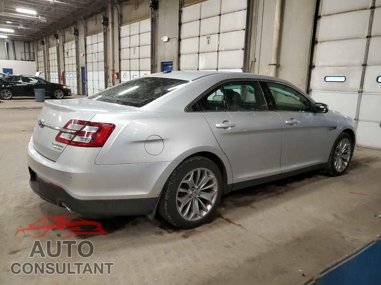 FORD TAURUS 2013 - 1FAHP2F83DG162120