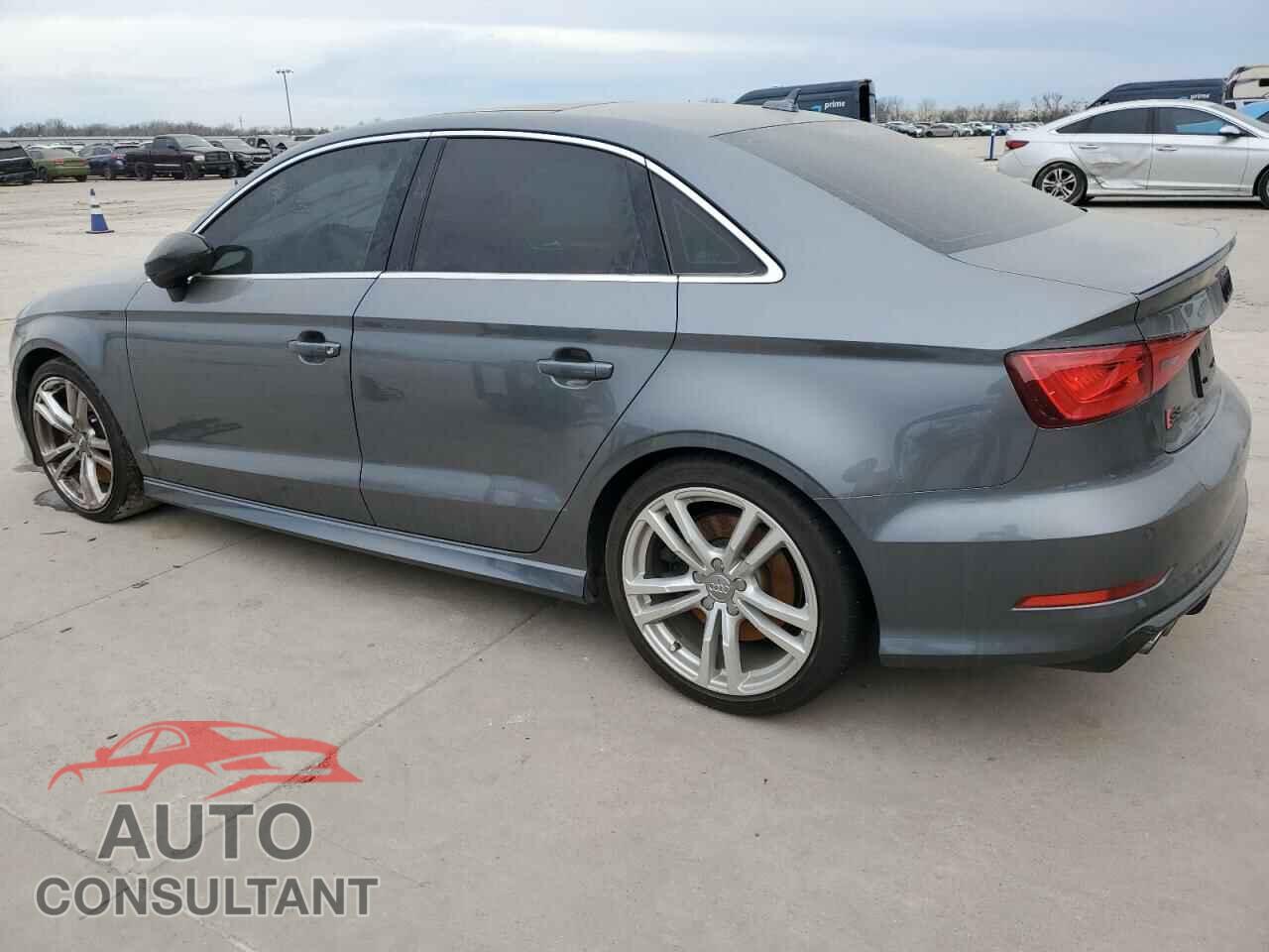 AUDI S3 2015 - WAUBFGFF8F1105719