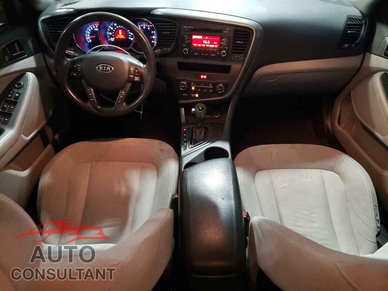 KIA OPTIMA 2011 - KNAGM4A70B5175793