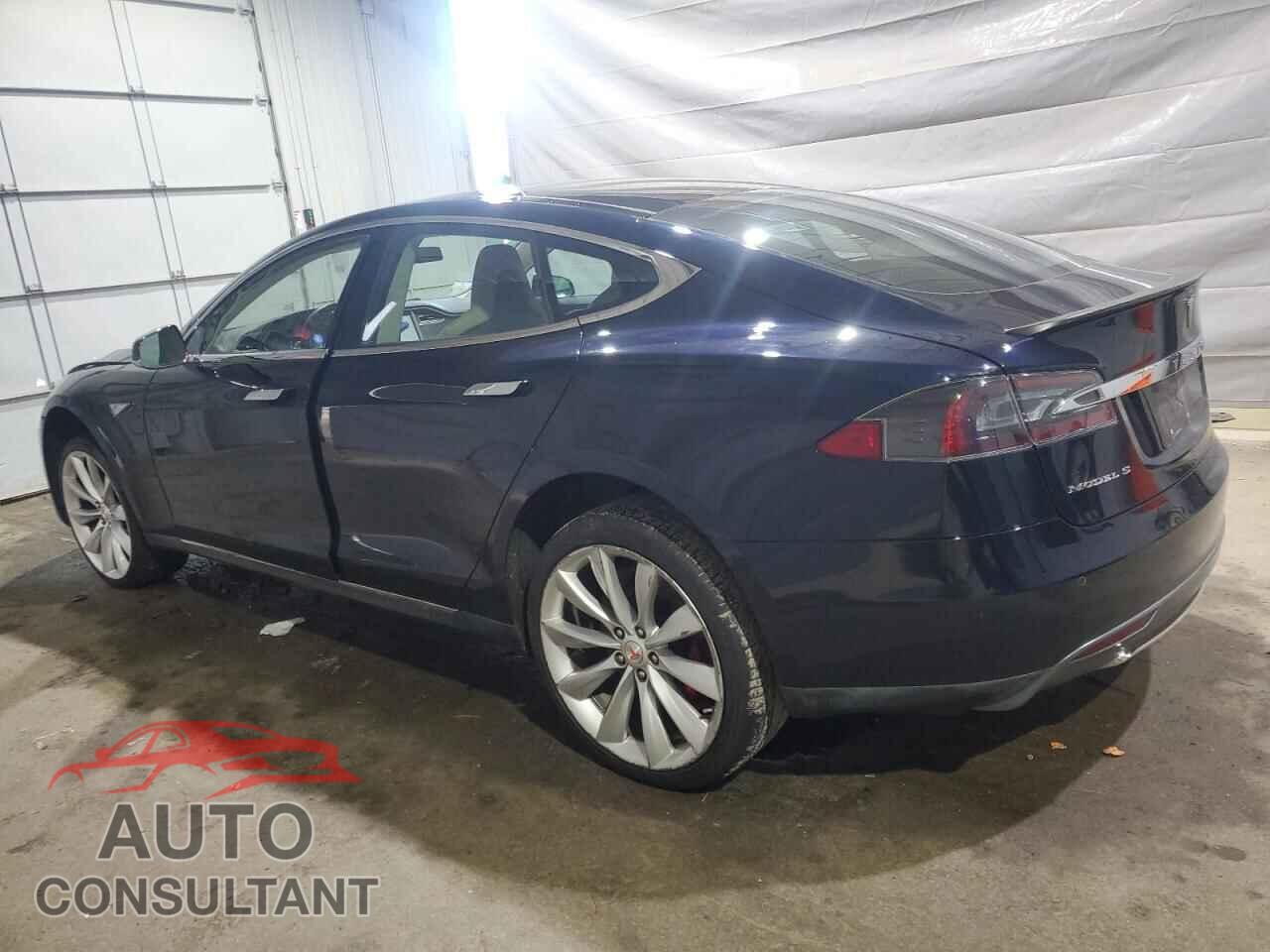TESLA MODEL S 2014 - 5YJSA1H18EFP35102