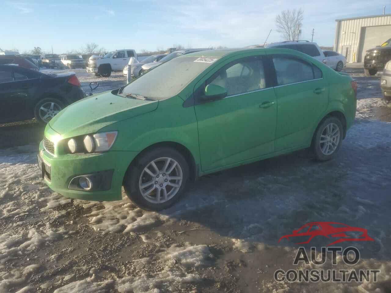 CHEVROLET SONIC 2015 - 1G1JC5SB6F4129961