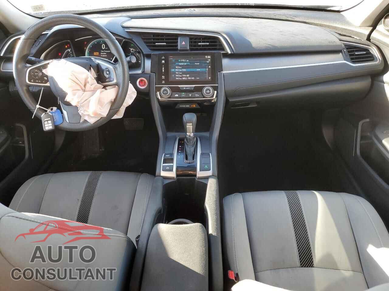 HONDA CIVIC 2017 - 19XFC2F70HE217147