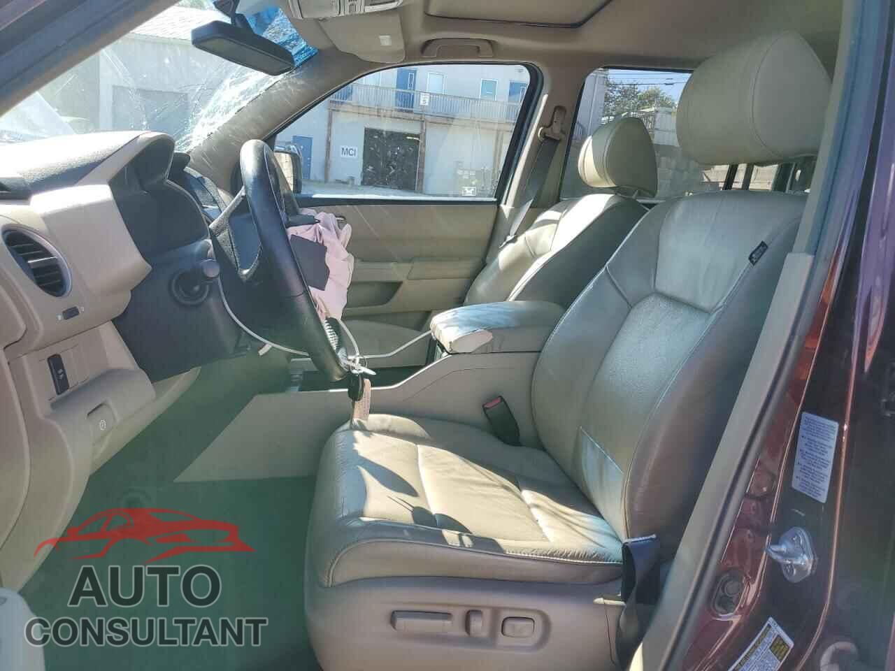 HONDA PILOT 2011 - 5FNYF4H57BB087828