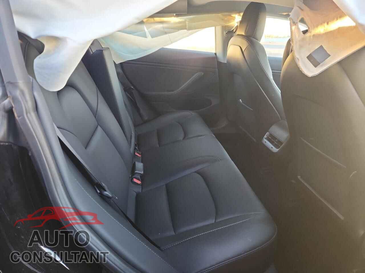 TESLA MODEL 3 2019 - 5YJ3E1EAXKF304205