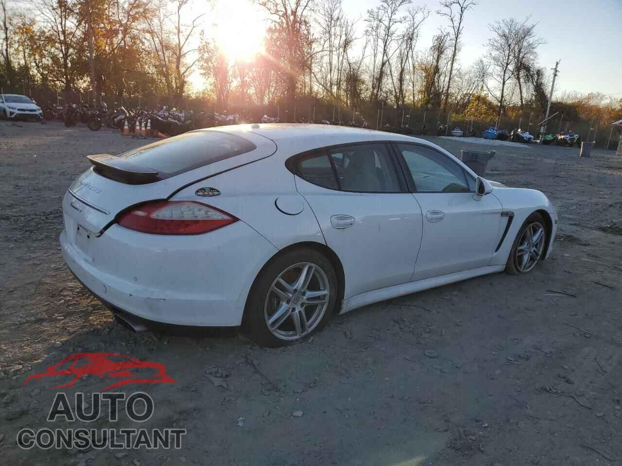 PORSCHE PANAMERA 2011 - WP0AA2A79BL011797