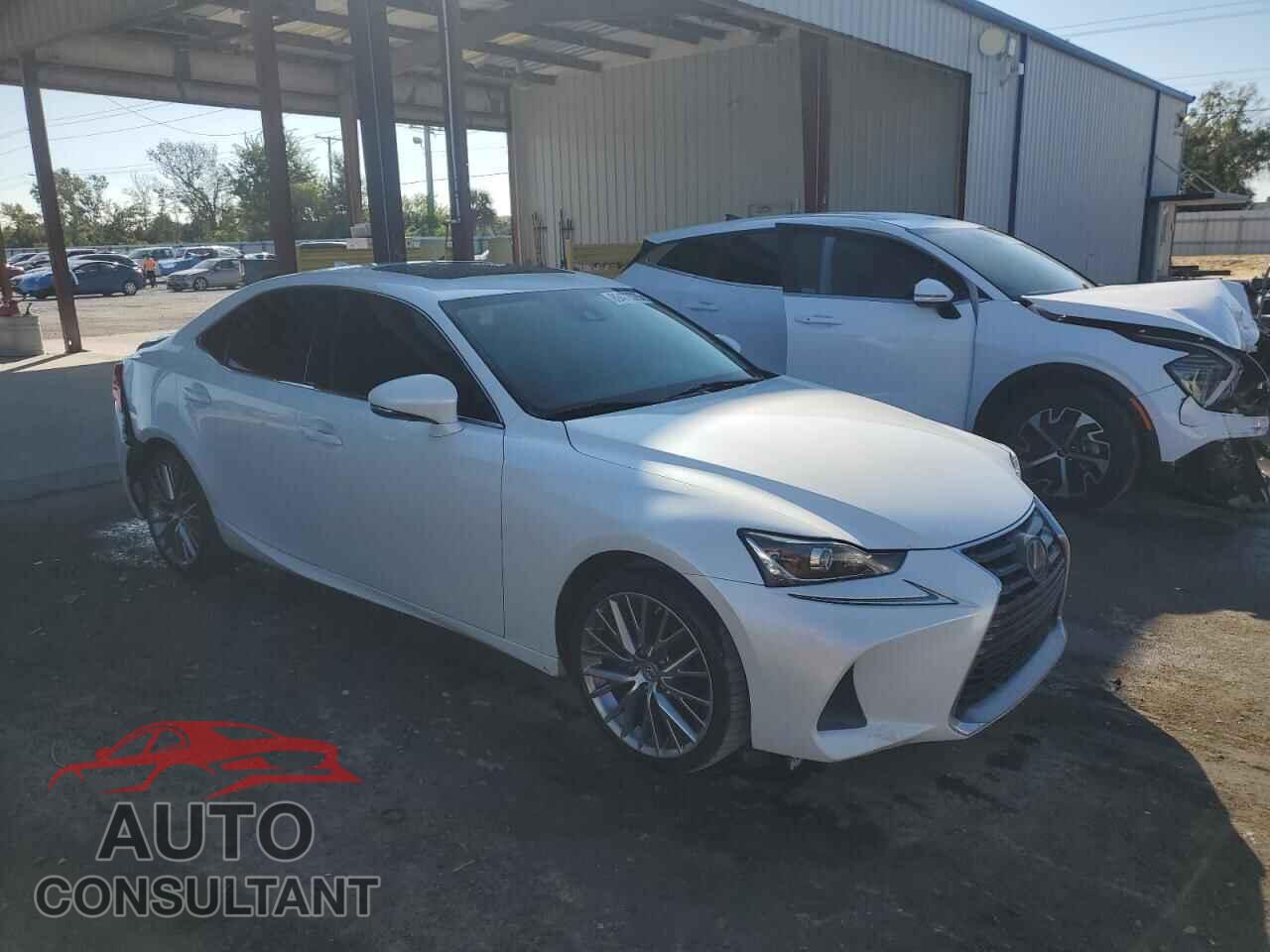 LEXUS IS 2017 - JTHBA1D23H5059614