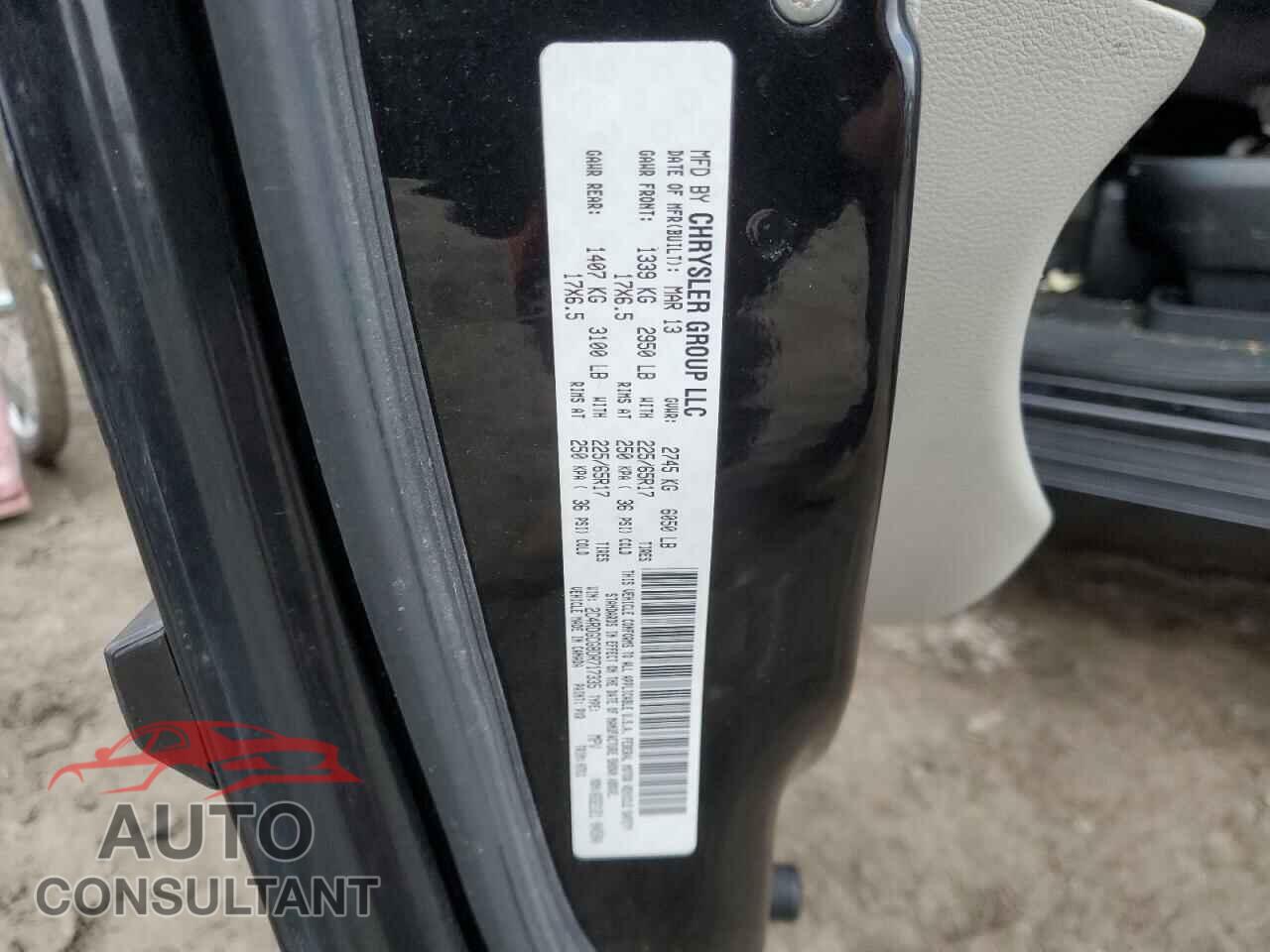 DODGE CARAVAN 2013 - 2C4RDGCG8DR717335