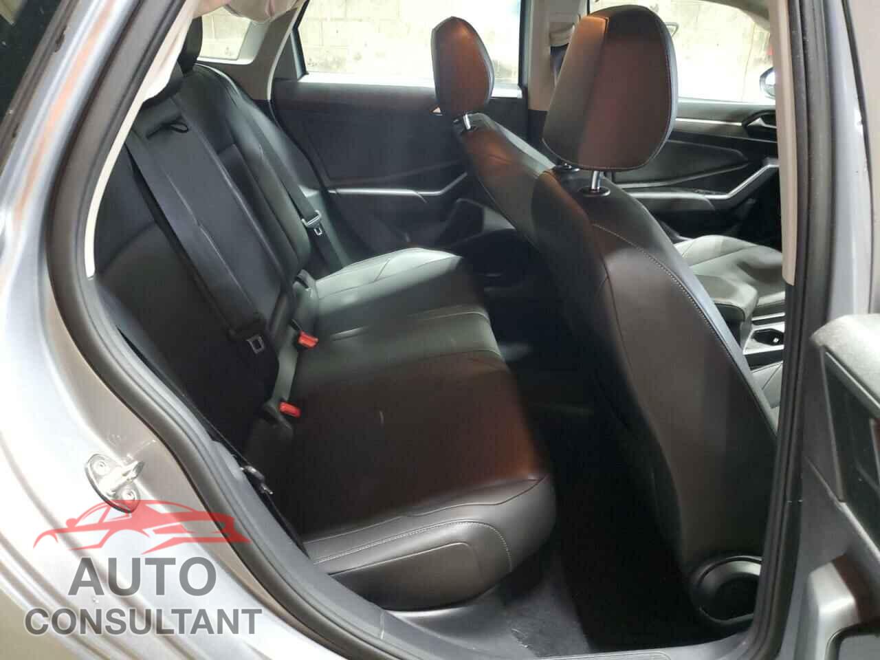 VOLKSWAGEN JETTA 2020 - 3VWCB7BUXLM024384