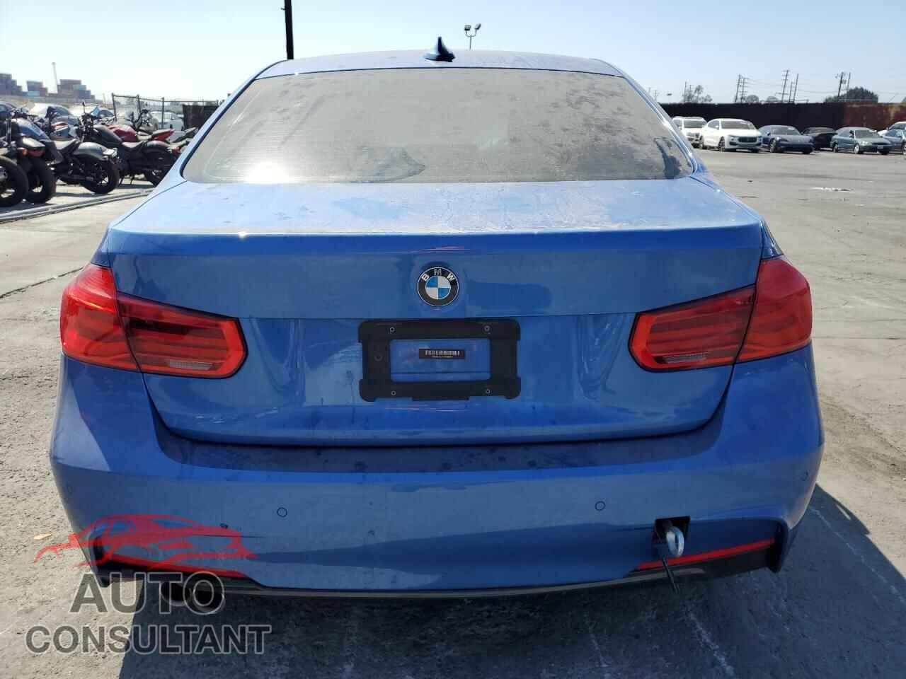 BMW 3 SERIES 2017 - WBA8E1C51HK480077