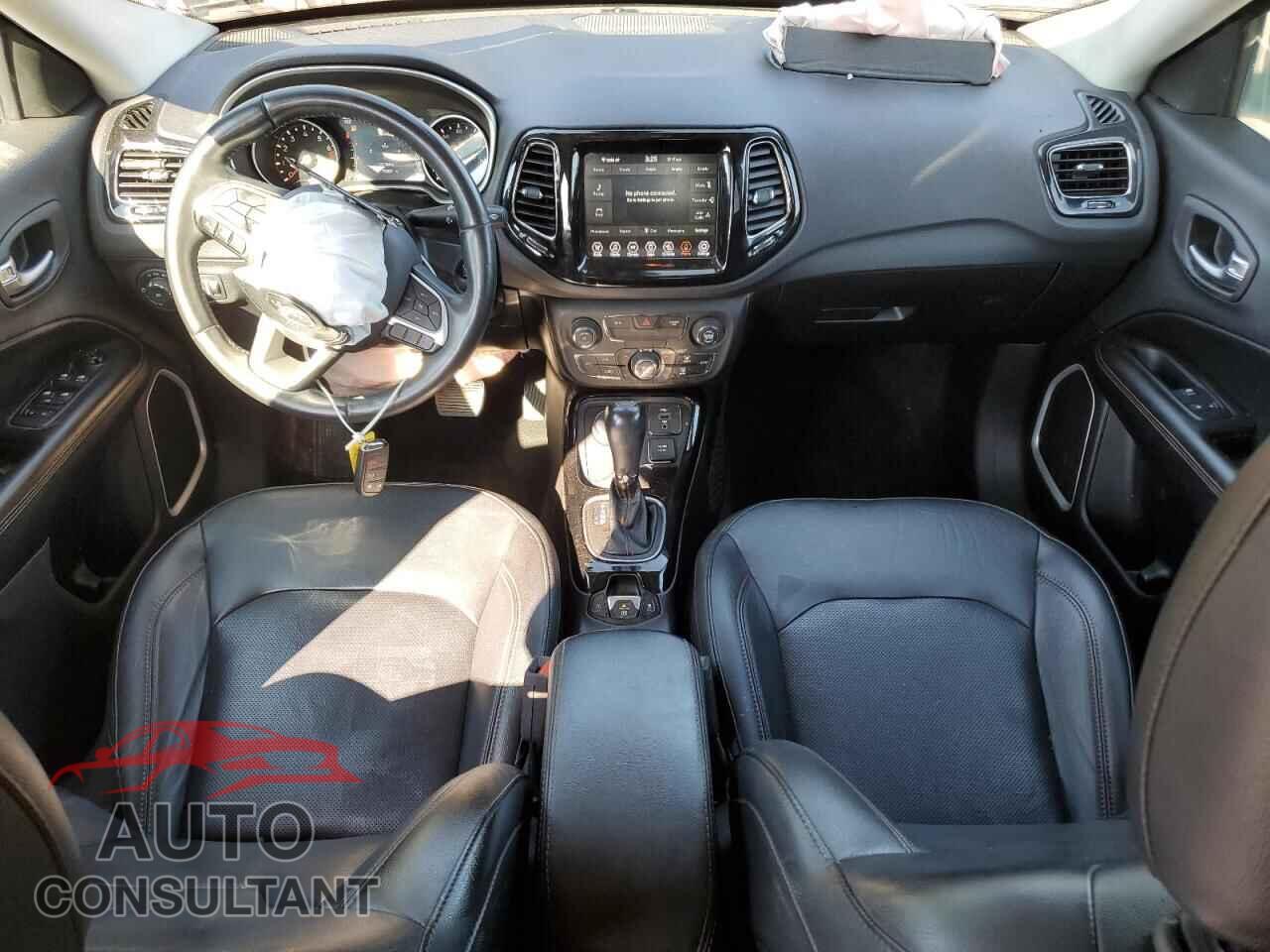 JEEP COMPASS 2019 - 3C4NJDCB7KT741159