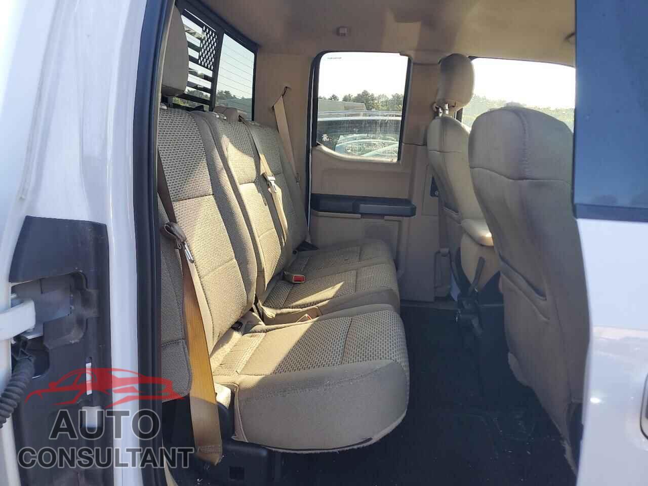 FORD F-150 2015 - 1FTFX1EF9FFA18575