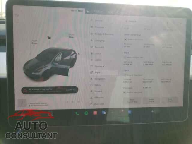 TESLA MODEL Y 2022 - 7SAYGDEE2NF417657