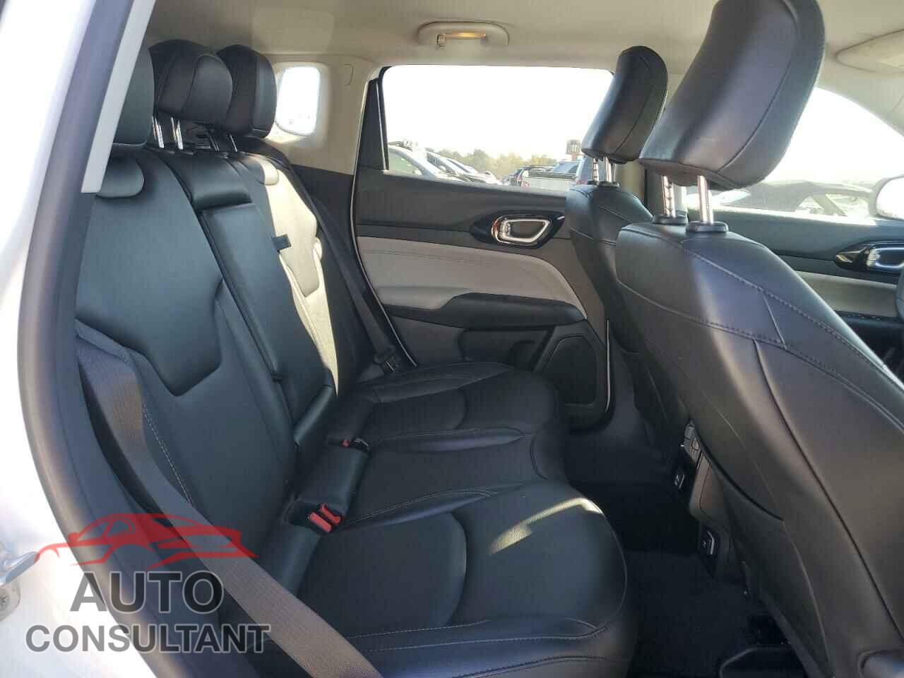 JEEP COMPASS 2022 - 3C4NJDCB5NT207291