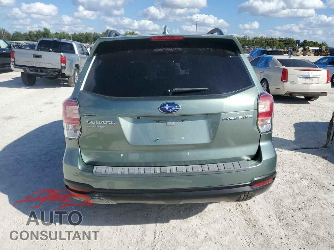 SUBARU FORESTER 2018 - JF2SJAEC3JH540865