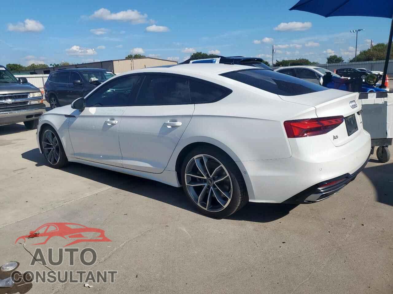 AUDI A5 2021 - WAUEACF53MA020036