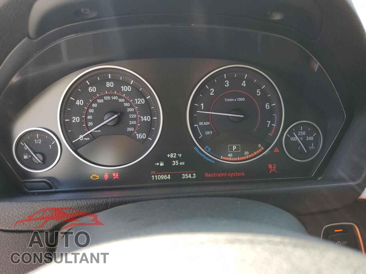 BMW 3 SERIES 2016 - WBA8E3G58GNU38704