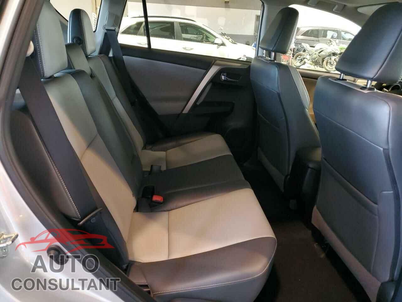 TOYOTA RAV4 2015 - 2T3DFREV7FW263261