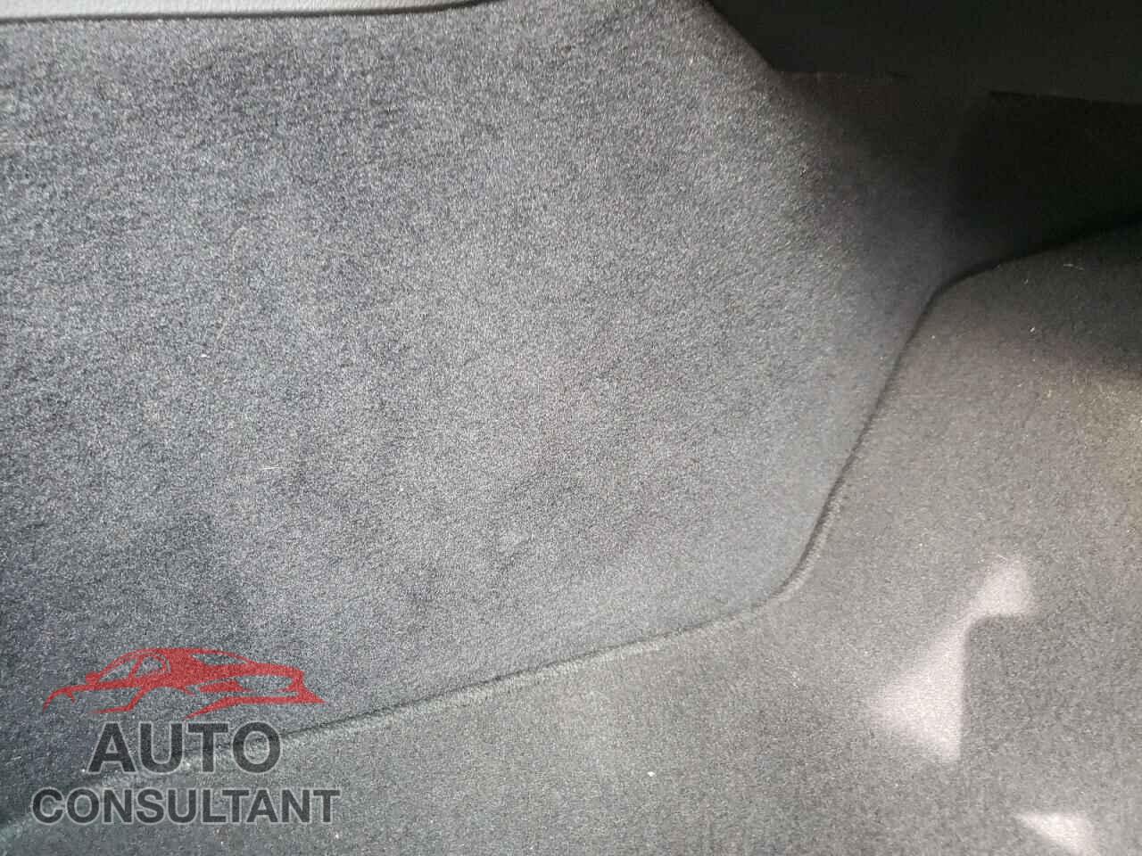 LEXUS IS 2015 - JTHBE1D23F5022726