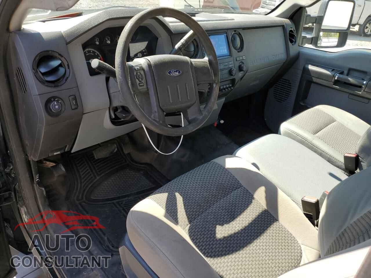 FORD F250 2012 - 1FTBF2B62CEB68704