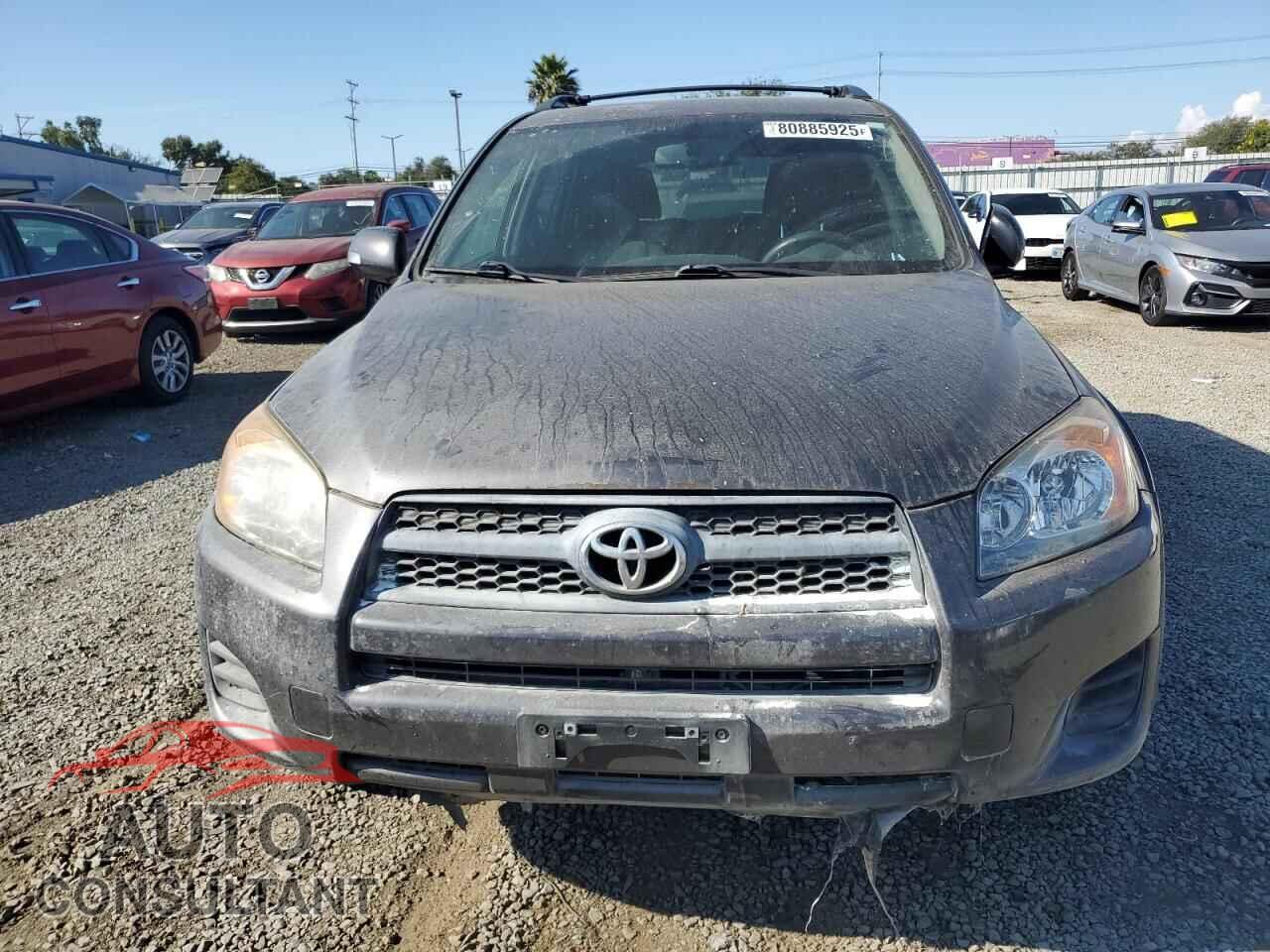 TOYOTA RAV4 2012 - JTMWF4DV4C5043639