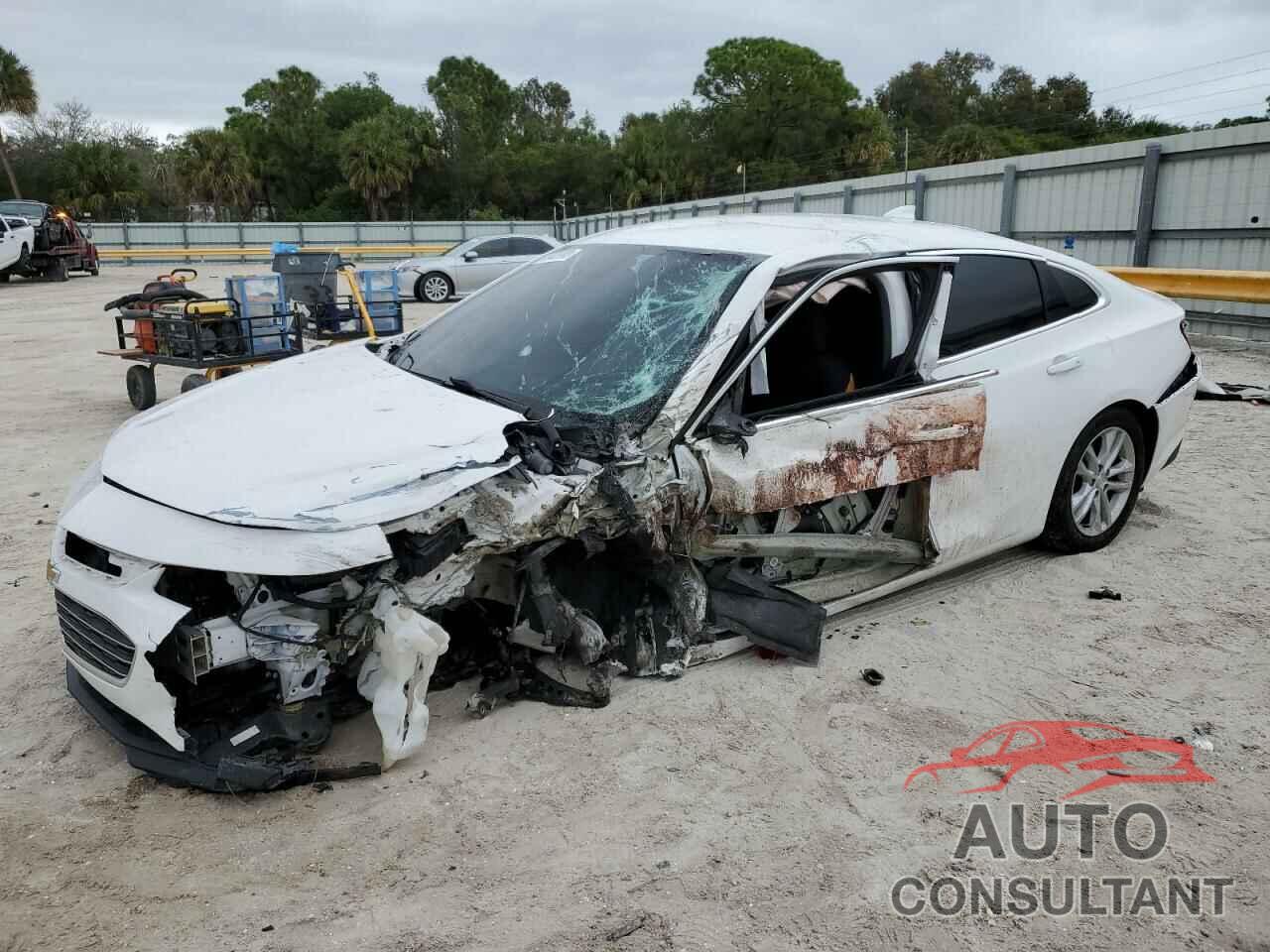 CHEVROLET MALIBU 2018 - 1G1ZD5ST0JF116404