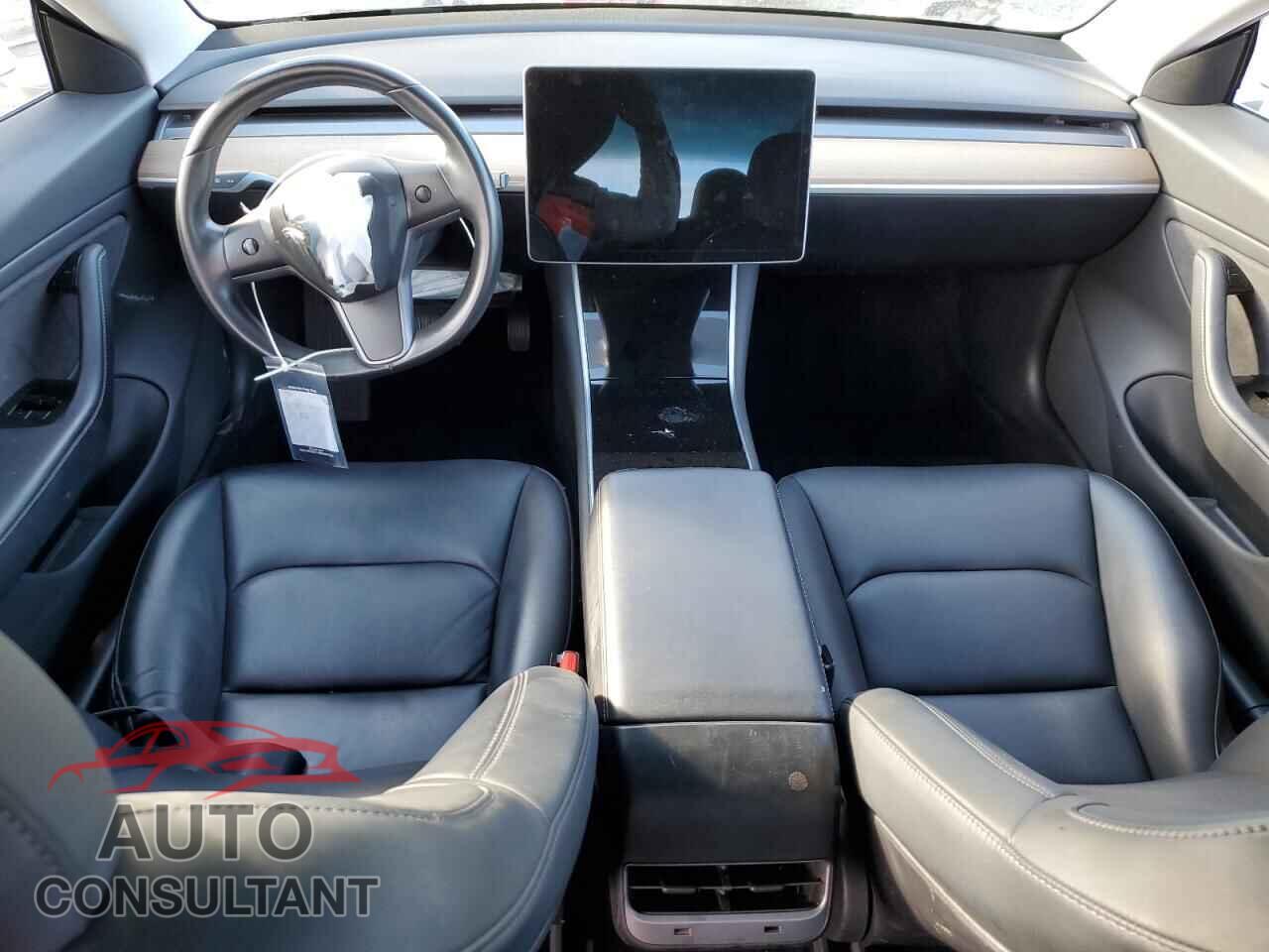 TESLA MODEL 3 2018 - 5YJ3E1EA6JF162045