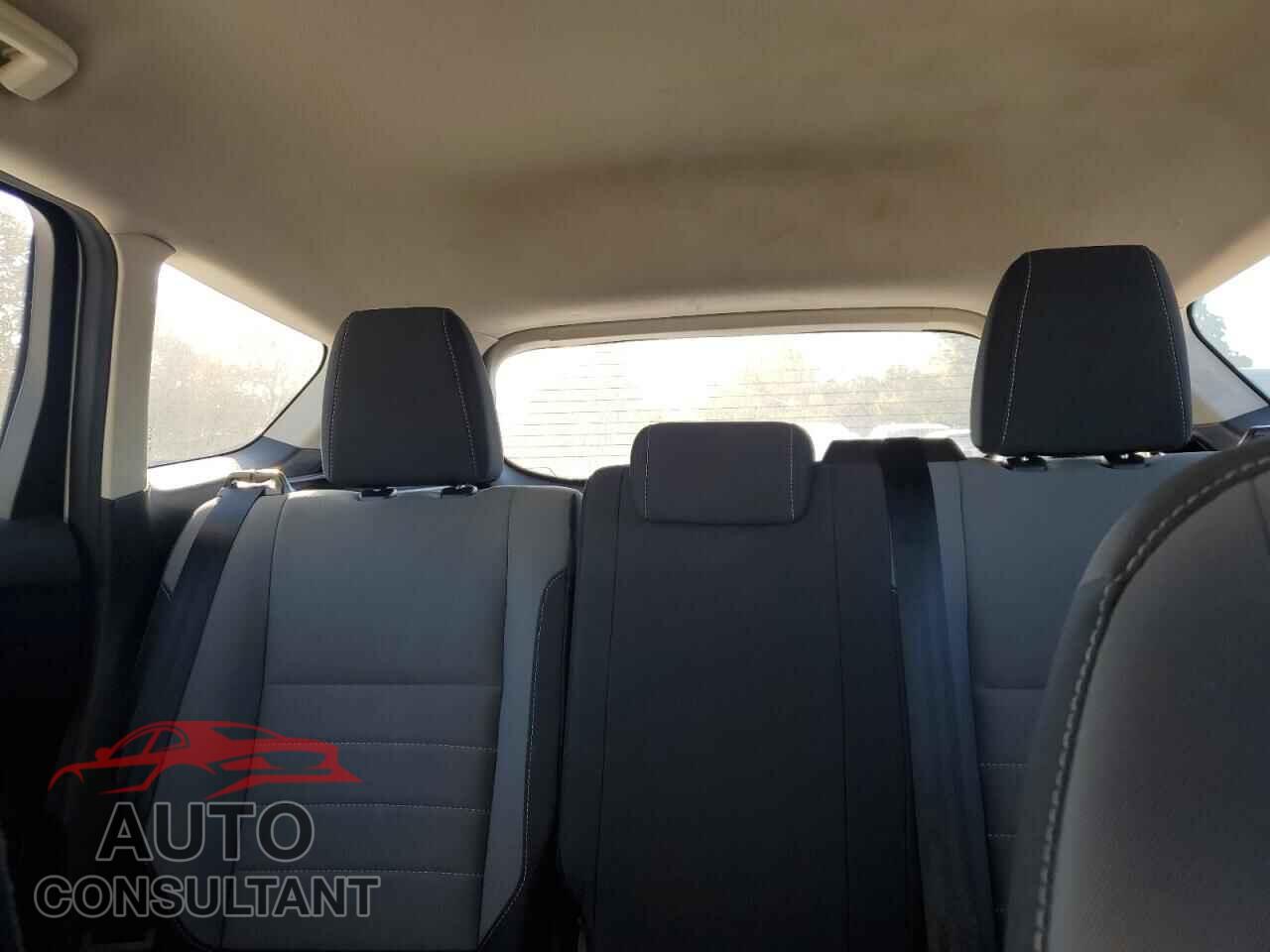 FORD ESCAPE 2018 - 1FMCU0F72JUC87580
