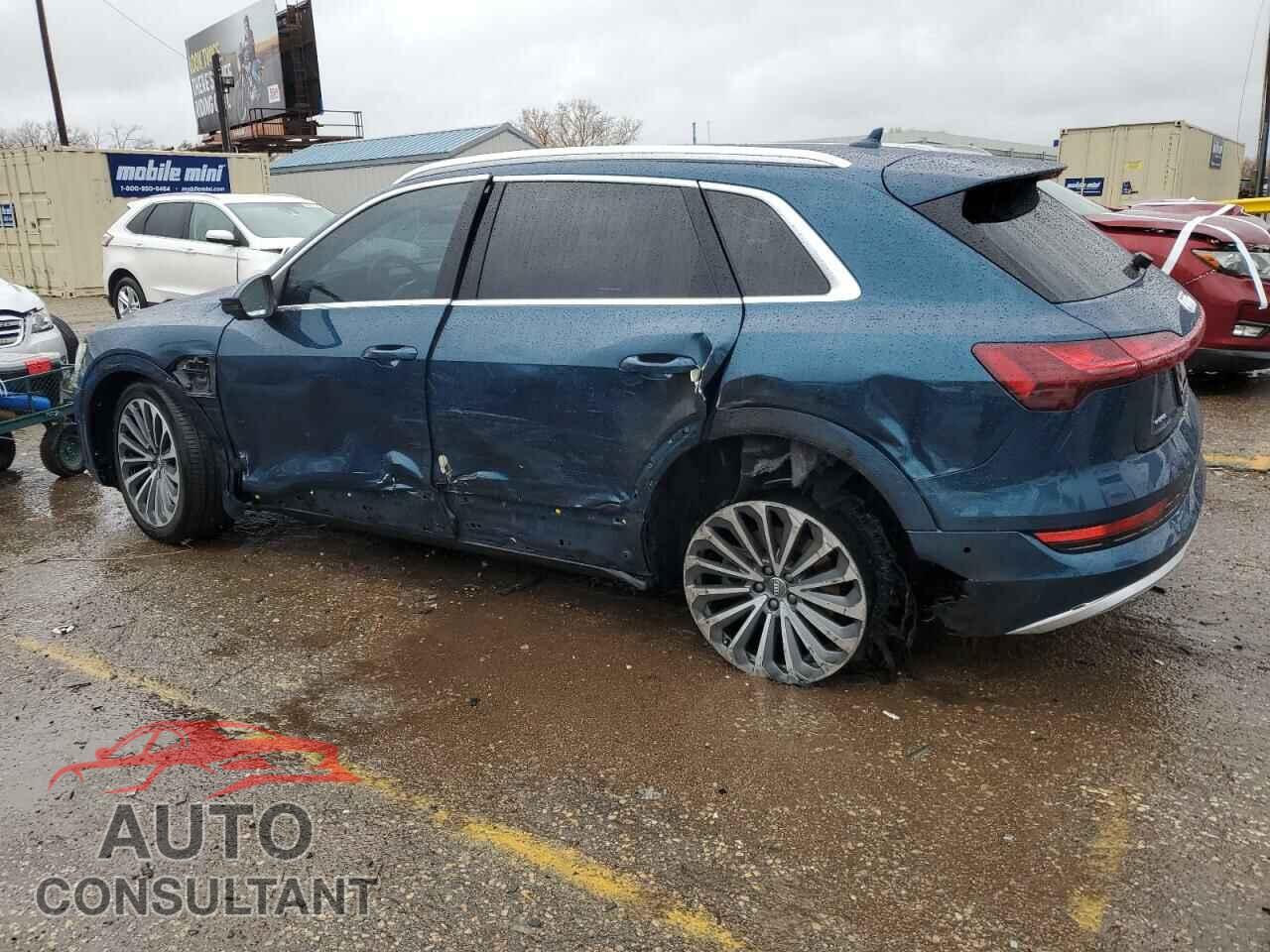 AUDI E-TRON 2019 - WA1VAAGE7KB024095