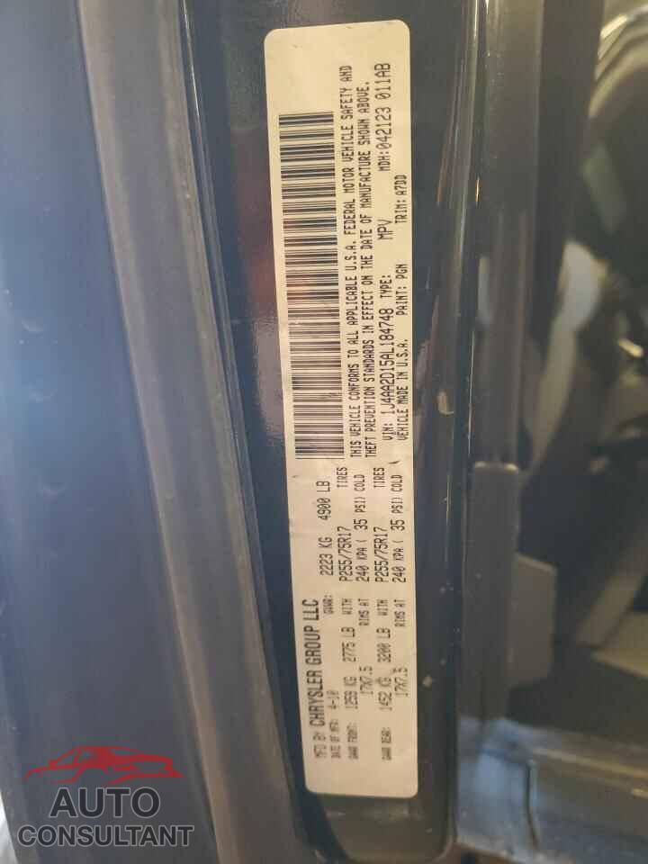 JEEP WRANGLER 2010 - 1J4AA2D15AL184748